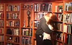 Librarian hanged to death - SEXTVX.COM