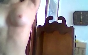 Amateur classic, psycho girl strips for bf