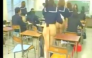 Japbottomless school h264-320x