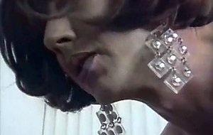 Vintage mature trannies fucking