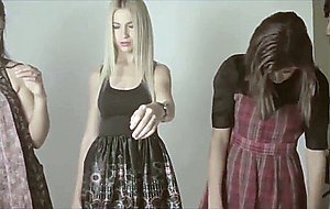 Backstage trance y arte models under hypnosis