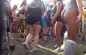Rave girls