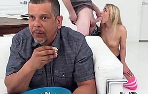 Teen hoe khloe capri secretly blows her boyfriend