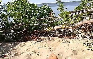 Hot public masturbation for some strangers 