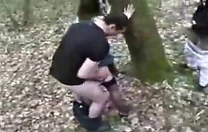 Francaise Mature baise dans un Bois