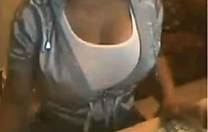 Hot sweet arab on cam with huge 