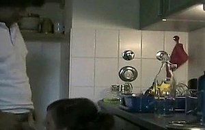 baise dans le cuisine - pure amateur
