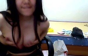 Busty asian teen bates on webcam 