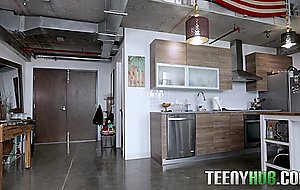 Sofie reyez, kitty carrera in...