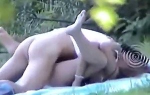 Public sex in the park - amateurs couple