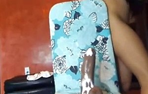 Babe with honey ass rides huge and creamy vibrator