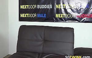 Hunk stud masturbates to get casted in adult movies