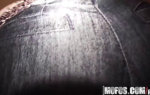 Mofos real slut party thanks giving head starring kierstyn and allexis blow — 