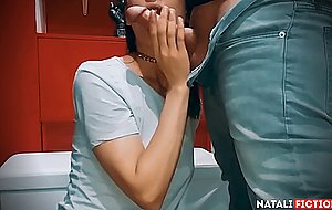 Natali fiction, my girlfriend makes me a slow bj