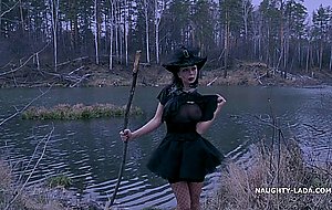 Naughtylada, halloween