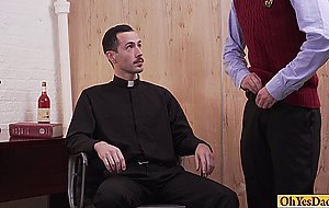 Church priest spanks twink and plugs a dildo inside him