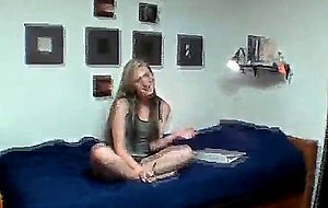 College babes fucked in dorm room