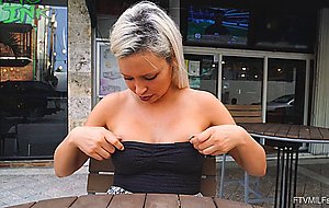 Milf goes flashy