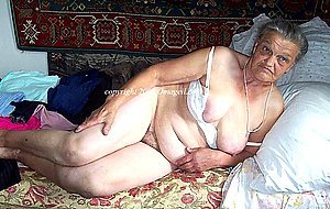 OmaGeiL Best of Mature and Milf pics Collections