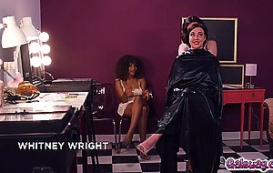 Jenna and Whitney had sneaky sex at the salon