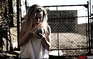 Homeless teen with big ass fucked by a dirty stranger after he helped her