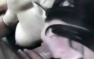 Amateur brunette girl gives beautifull bj 