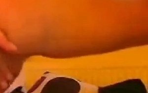Brunette amateur teen exposing herself on webcam