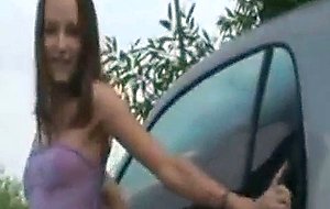 Teen girlfriend rubbing the cunt...