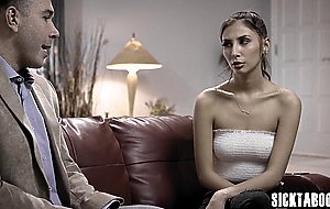 Petite teen Gianna Dior fucks stranger after he came and talked with her