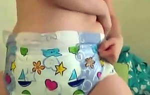 Daisy wet panties masturbates thick diapers