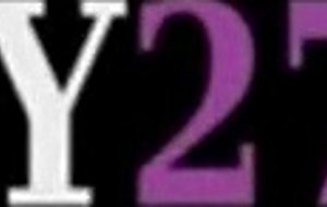 Hot blonde teenie fucking with friend