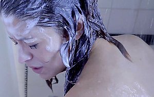 My petite stepsis Izzy Bell wanted my huge hard cock and she enjoyed it