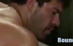 Military officer Tyler Saint ties up and fucks bodybuilder soldier ...