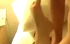 Chubby girlfriend fucked and creampied 