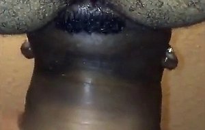 Negro da fenomenal comida de culo
