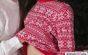 Lesbian teen licking her bff shaved pussy ifo Christmas tree