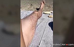 Beach play on Periscope