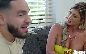 Stepbrother Peter Green fucking his busty hot stepsister Lolly Dames