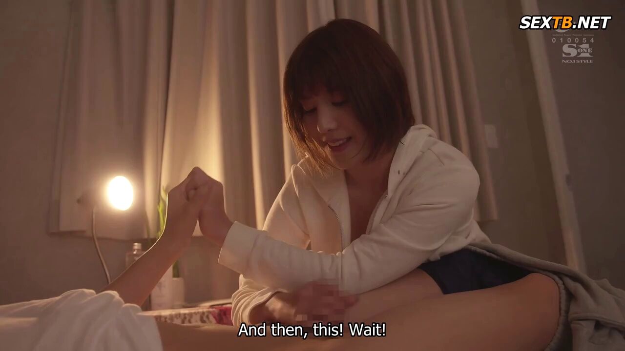 This SSIS-319 saga - The GF's Mom and Her Massive Tits - Bold Scene