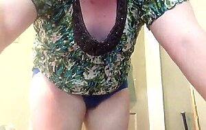 Fat Crossdresser Webcam Show