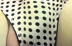 Solo Crossdressing Twink Masturbating