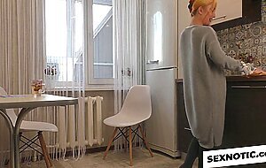 Cheating Girl's Solo Massage Session