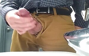 Daddy's Creamy Handjob Adventure
