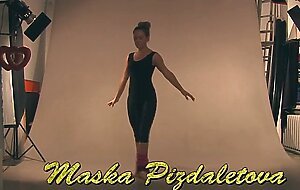 Mashka Pizdaletova has saggy tits but flexible sexy body