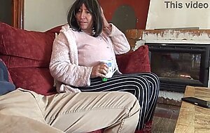 Pregnant stepmother touching her virgin stepsons cock for the first time
