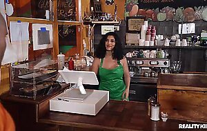 Big titty barista, Gabriela Lopez
