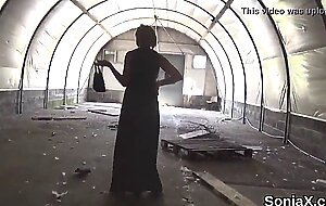 Unfaithful british mature lady sonia presents her huge tits