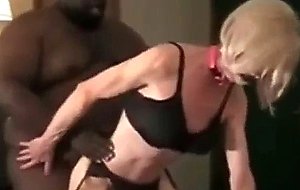 Amateur cd fucked by fat guy