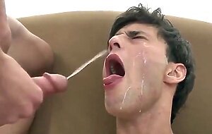 Big Cock Twink Amateur Shoots His Load