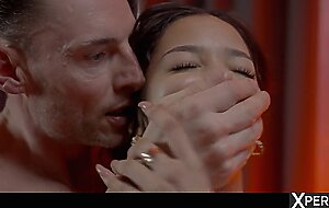 XPERVO - Hotwife Lia Lin Seduces Mystery Man